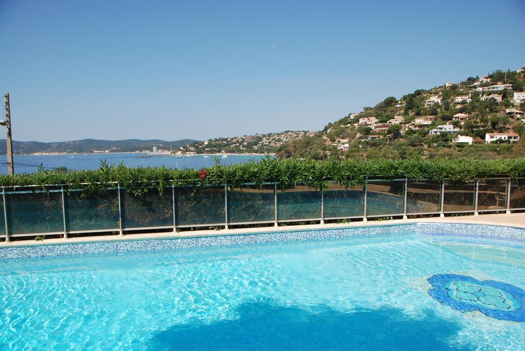 83 Hotel Le Lavandou Exterior foto