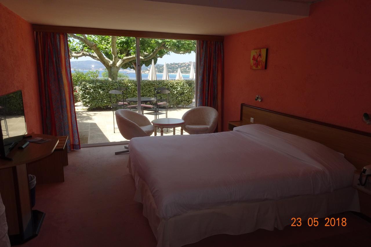83 Hotel Le Lavandou Exterior foto