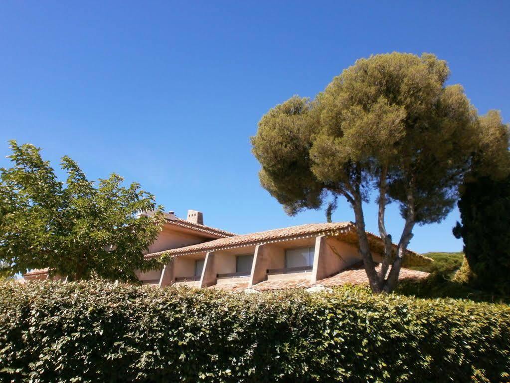 83 Hotel Le Lavandou Exterior foto