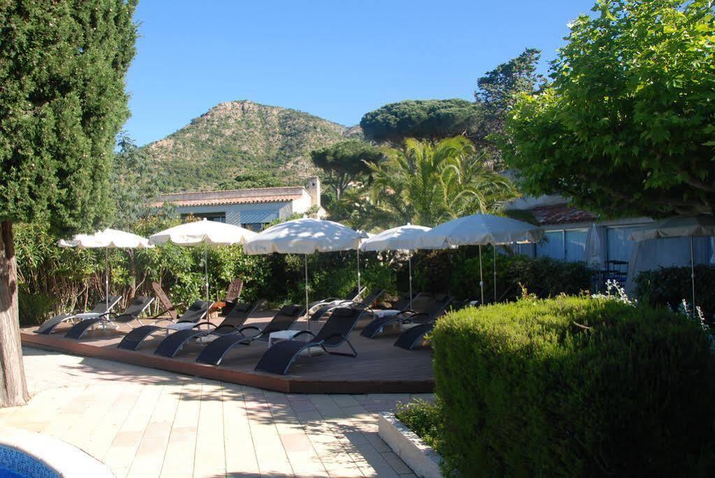 83 Hotel Le Lavandou Exterior foto